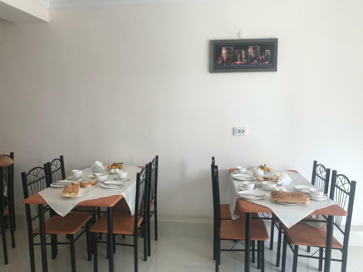 Guest House Nina Kobuleti Extérieur photo